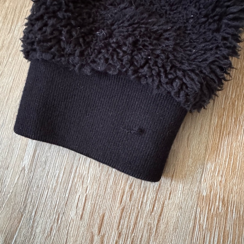 Beyond Yoga Black Teddy Fleece Zip Up Sweater Size M - Picture 6 of 6